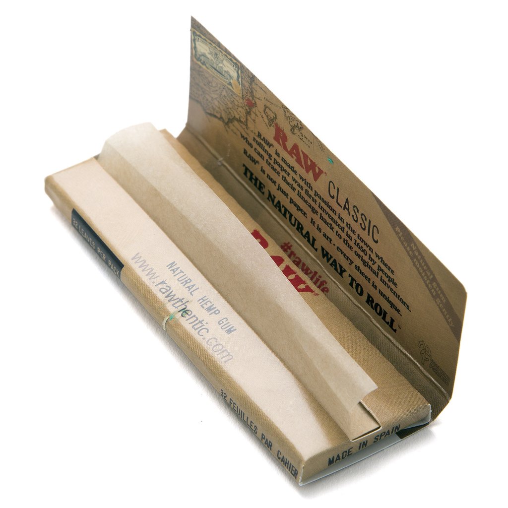 RAW Classic 1 1/4in Rolling Papers